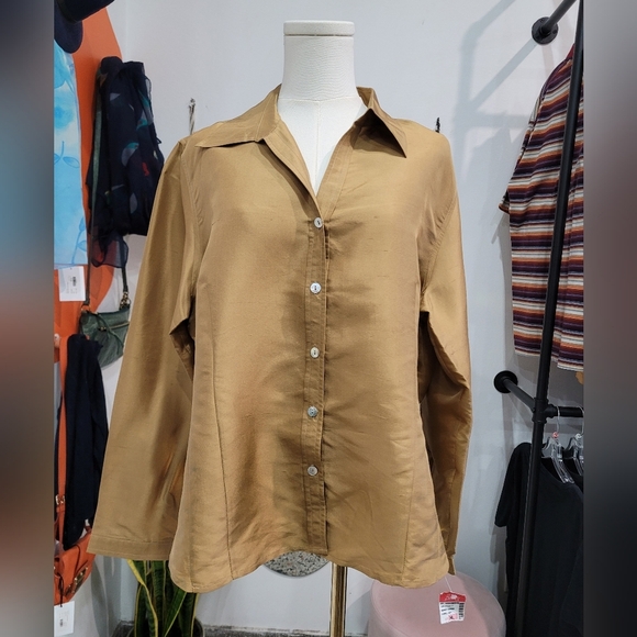 Tops - Sleek Silk Gold Button-Up Shirt